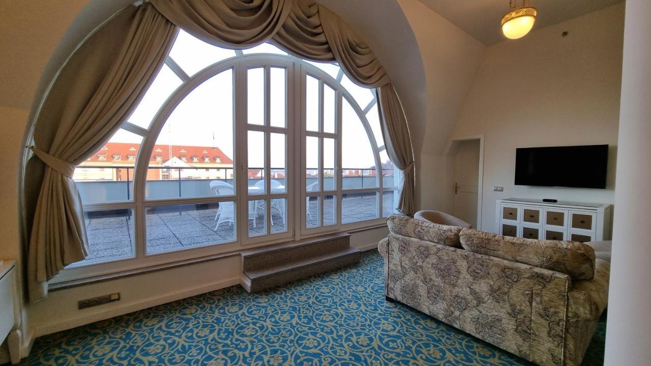 Hotel Savoy Praga Esterno foto